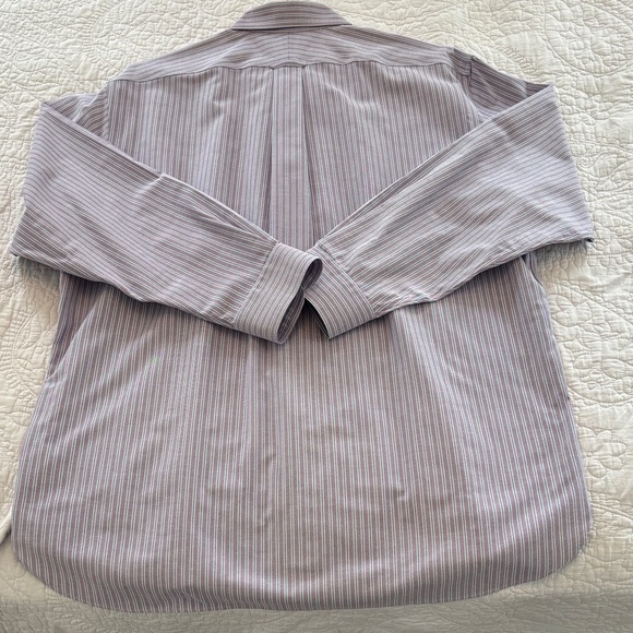 Lands' End Men's Light Purple Striped Button Down Shirt - Picture 5 of 5